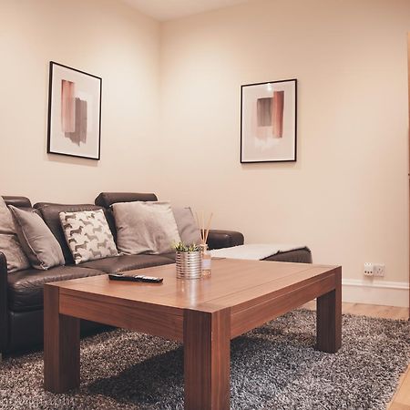 Apartment A Aberdeen Extérieur photo